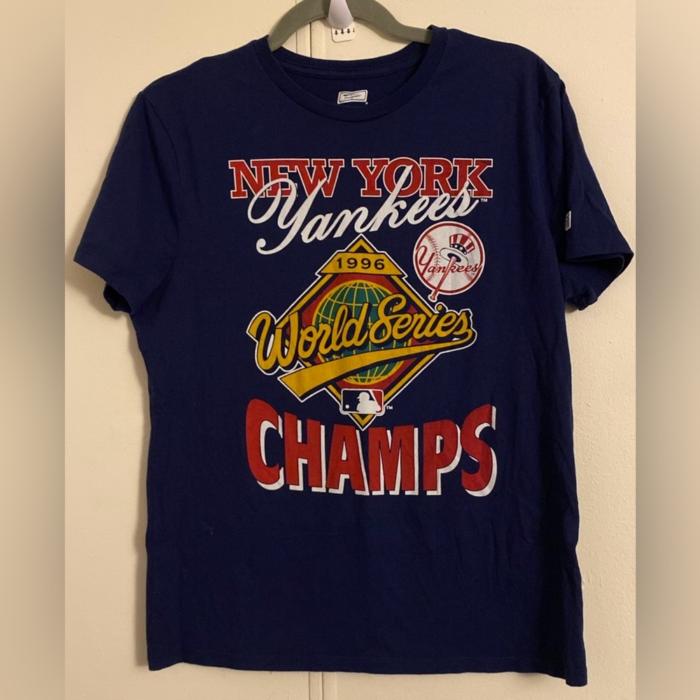 Womens Tailgate New York Yankees World Series 1996 Short Sleeve Medium MLB